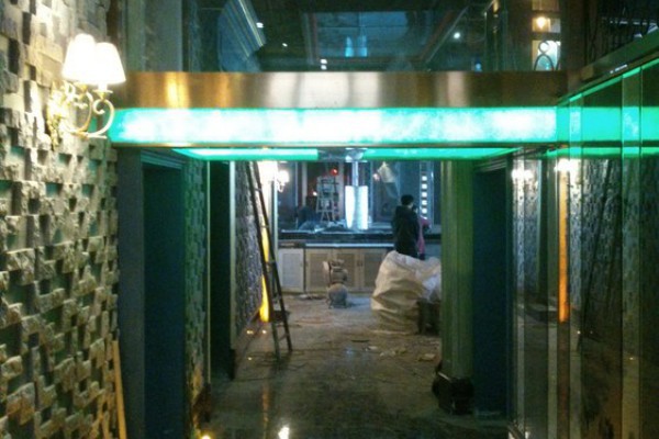 重庆万豪桑拿，养生热线，一键享受健康生活！